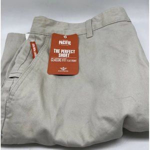 Classic Fit Beige Pacific Collection  Dockers Shorts Fitness Smart Phone Pocket